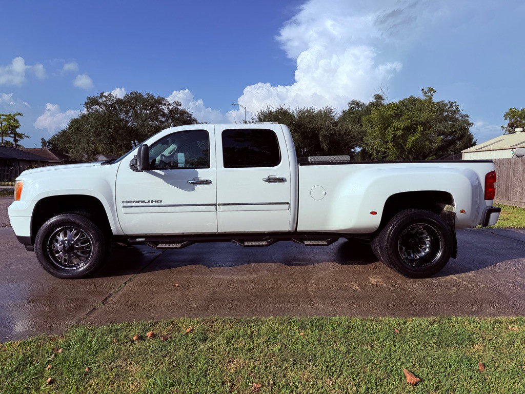 2014 GMC Sierra Image 8