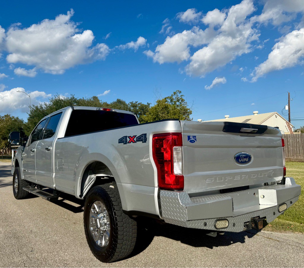 2017 Ford F-250 Image 7