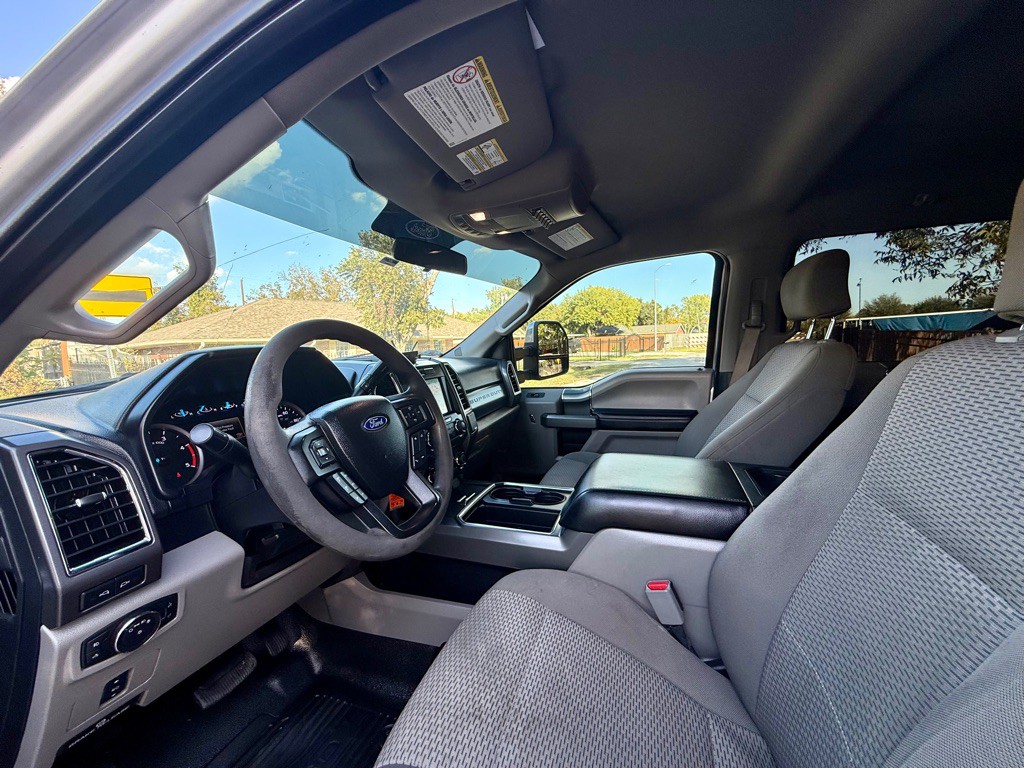 2017 Ford F-250 Image 9