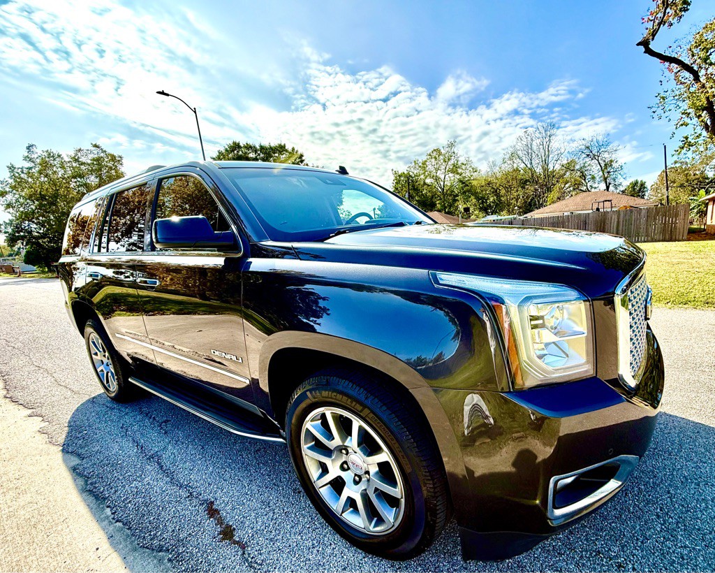 2015 GMC Yukon Image 3