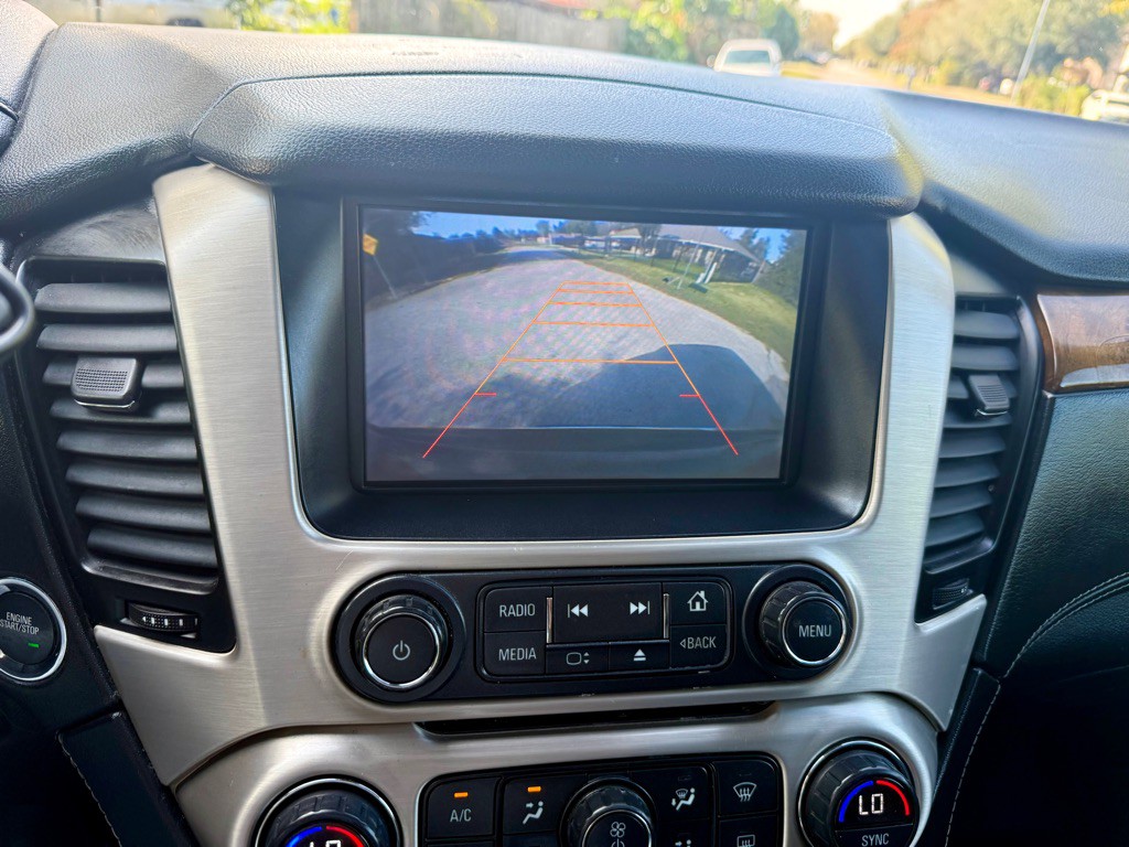 2015 GMC Yukon Image 16