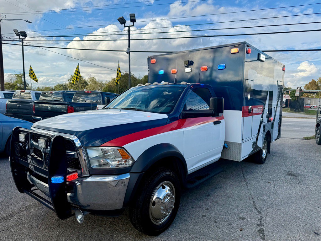 2016 RAM 4500 Image 1