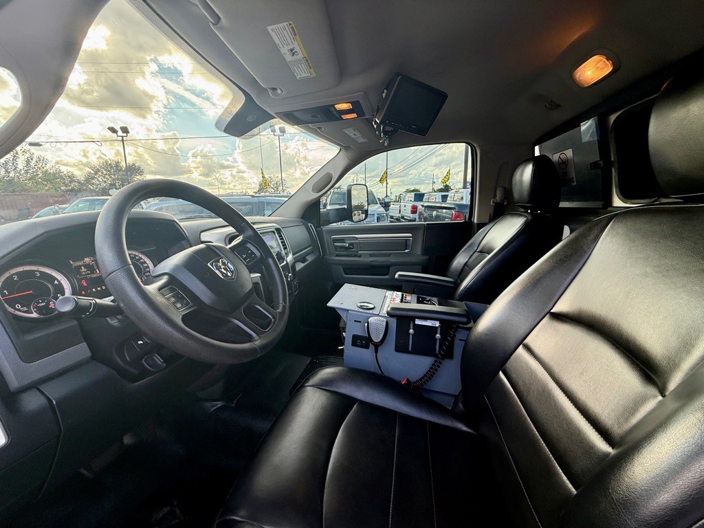 2016 RAM 4500 Image 8