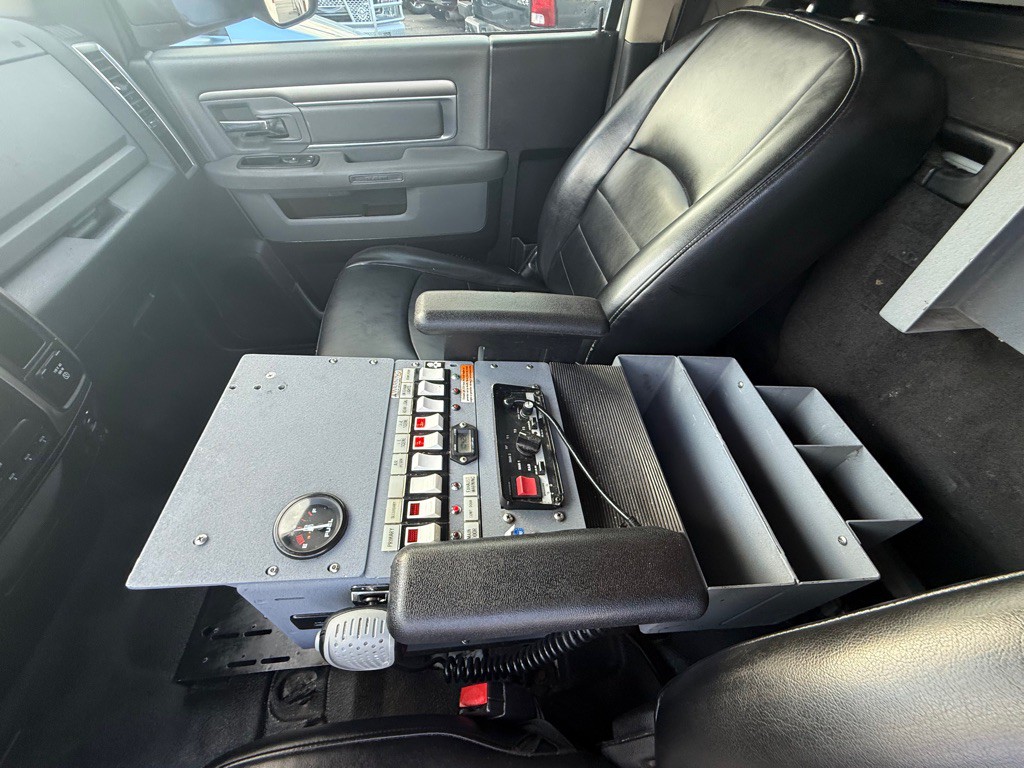 2016 RAM 4500 Image 9