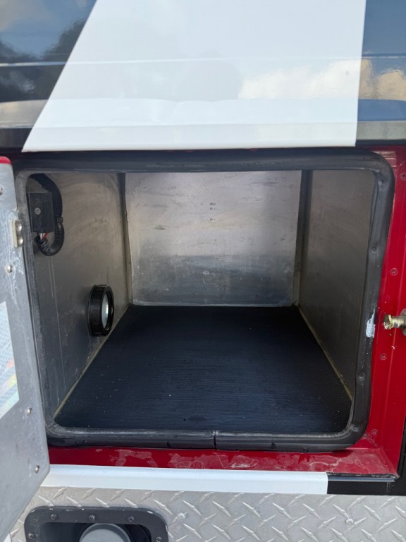 2016 RAM 4500 Image 13