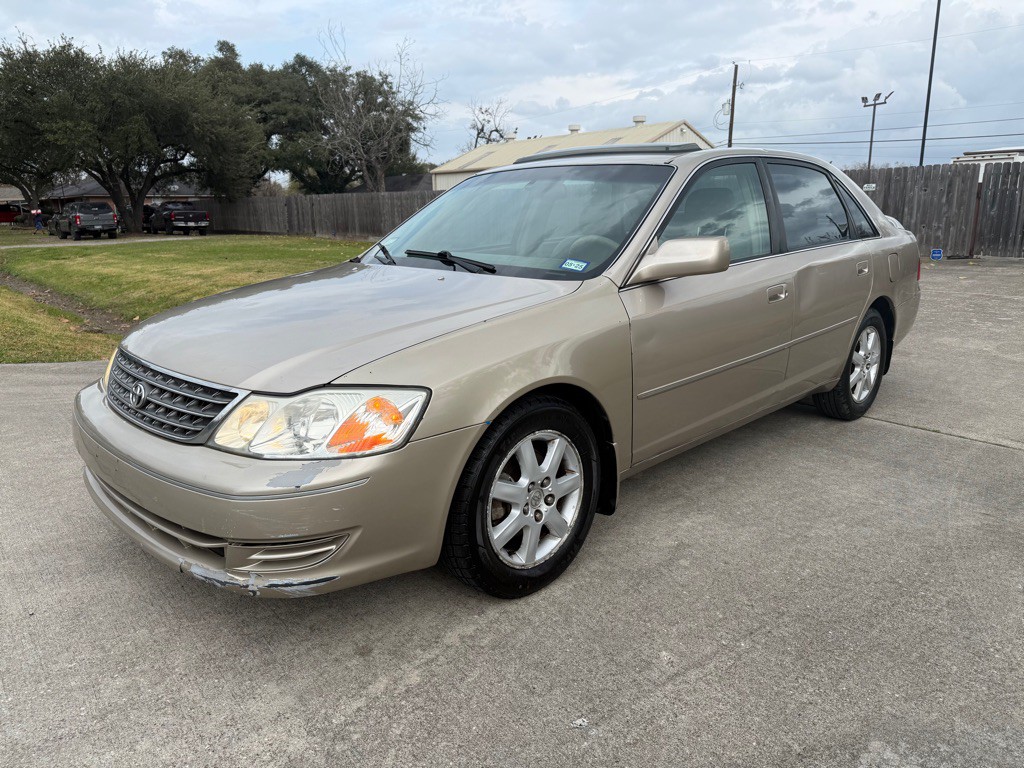 2003 Toyota Avalon Image 3