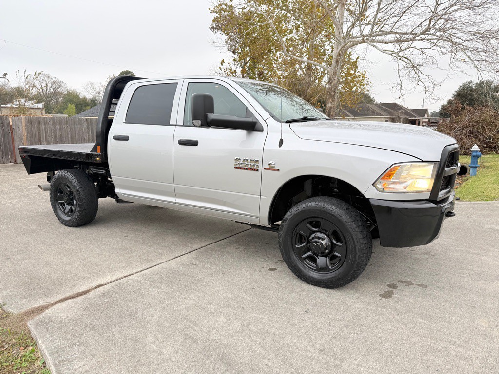 2017 RAM 2500 Image 3