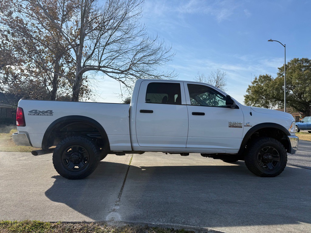 2018 RAM 2500 Image 4