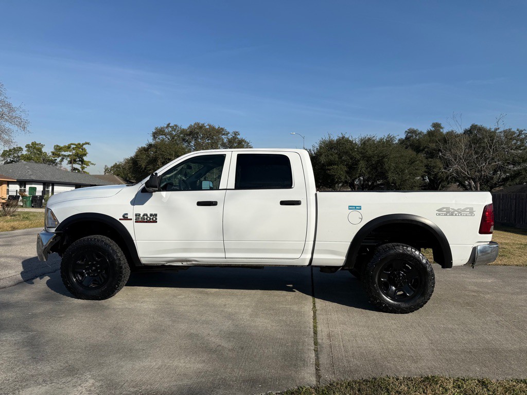 2018 RAM 2500 Image 8