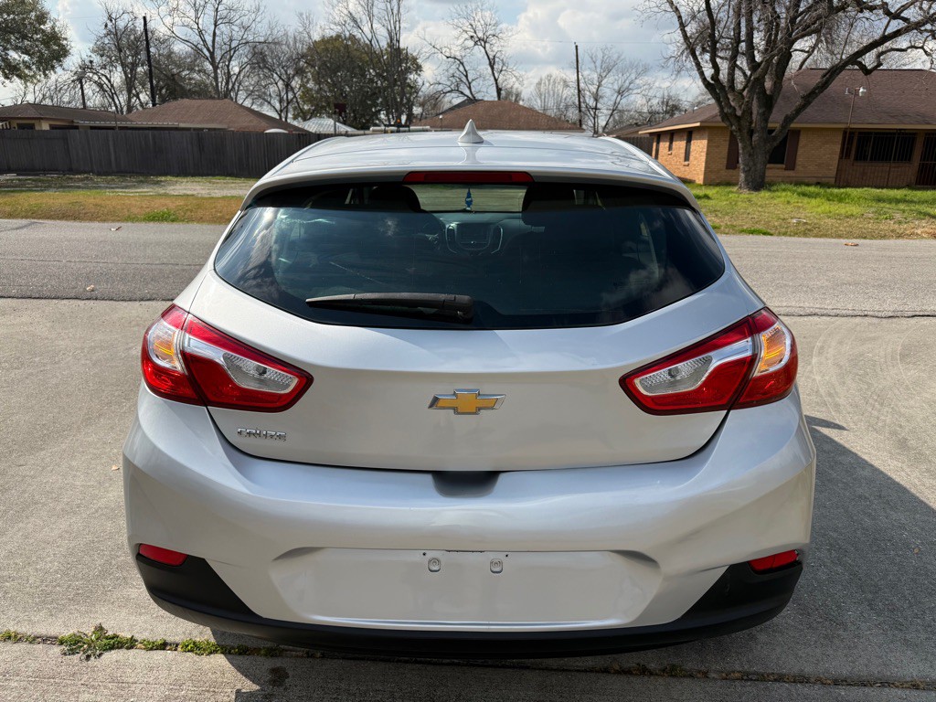 2017 Chevrolet Cruze Image 6