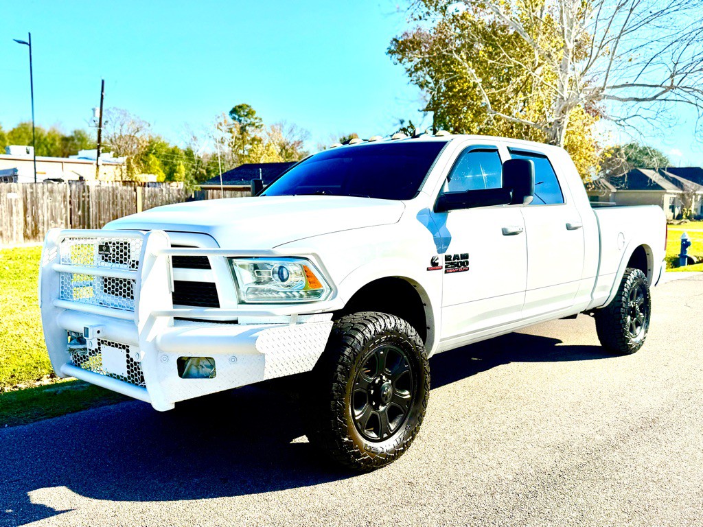 2016 RAM 2500 Image 1
