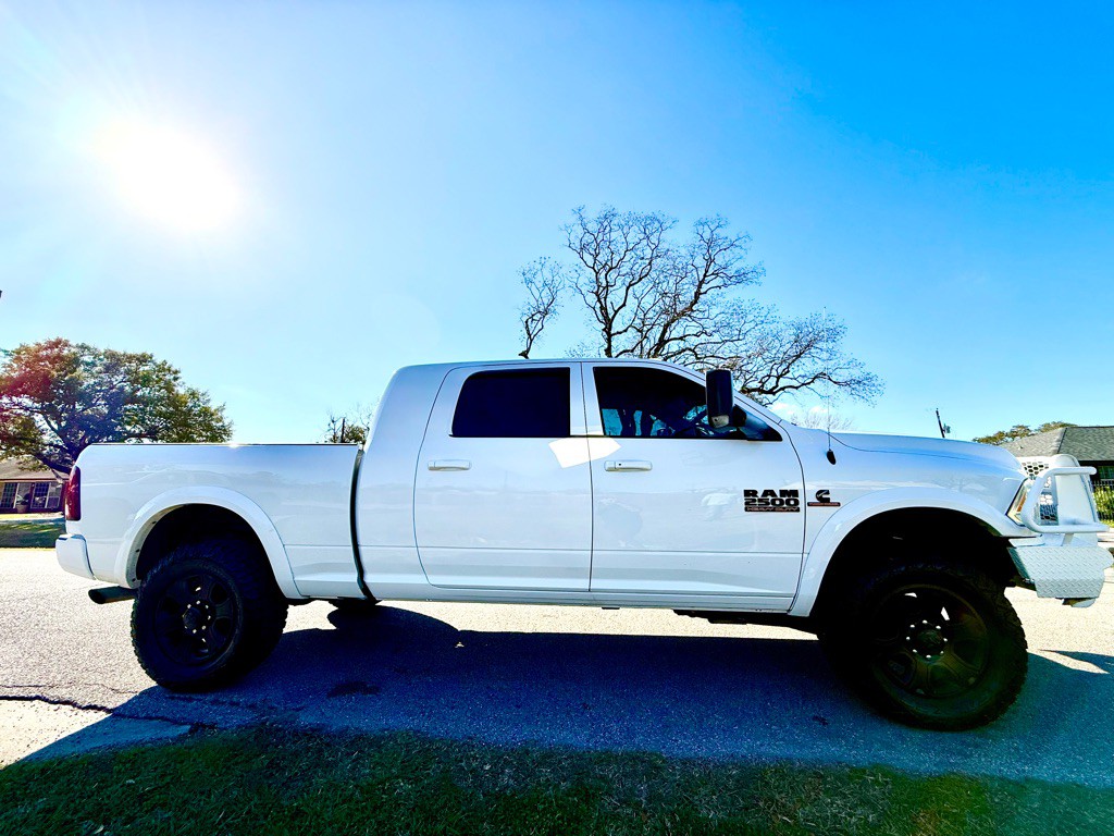 2016 RAM 2500 Image 4
