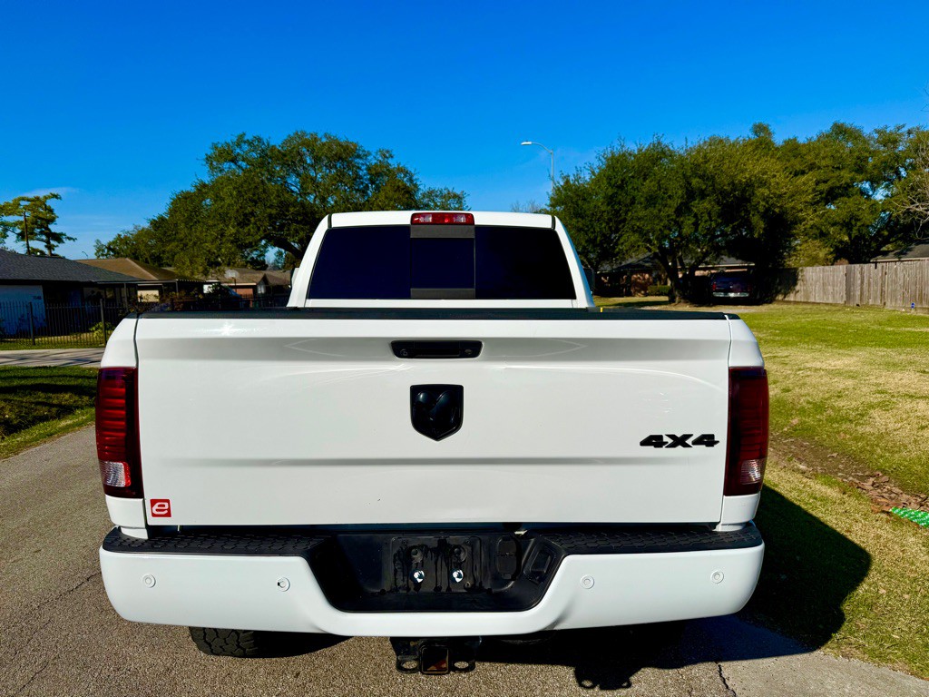 2016 RAM 2500 Image 6