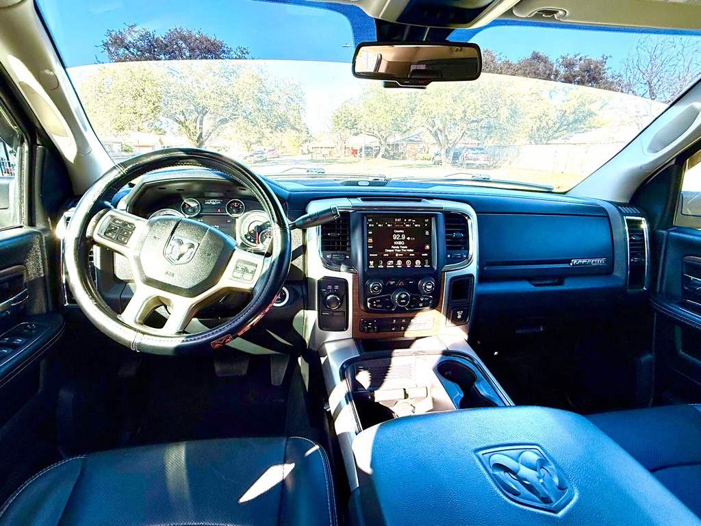 2016 RAM 2500 Image 11