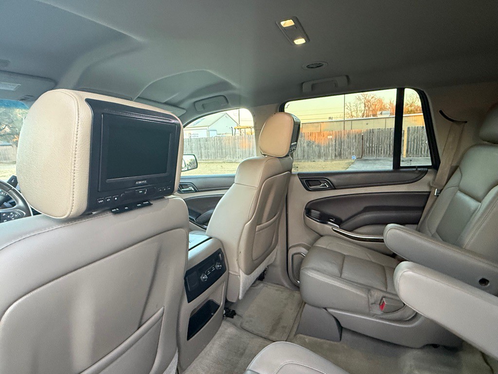 2015 Chevrolet Tahoe Image 10