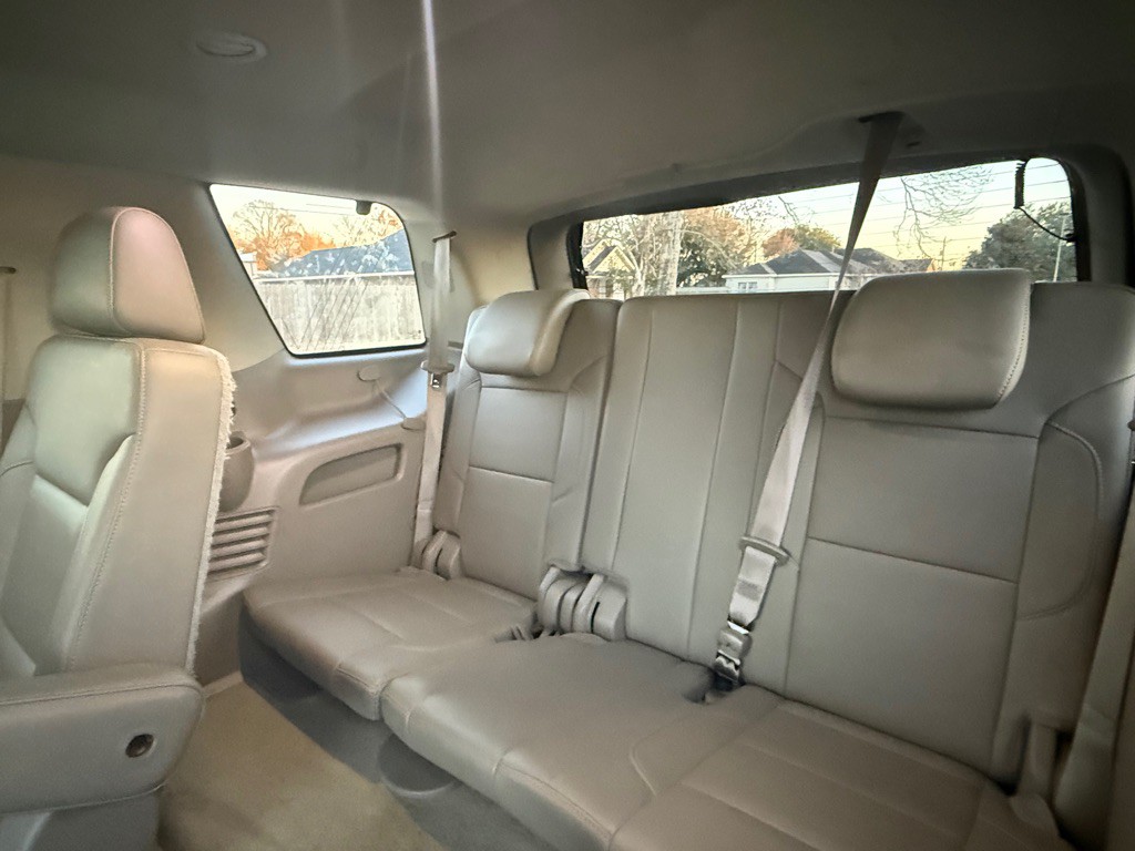 2015 Chevrolet Tahoe Image 11