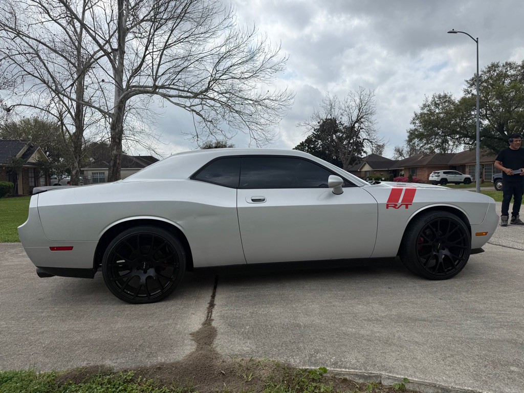 2009 Dodge Challenger Image 7