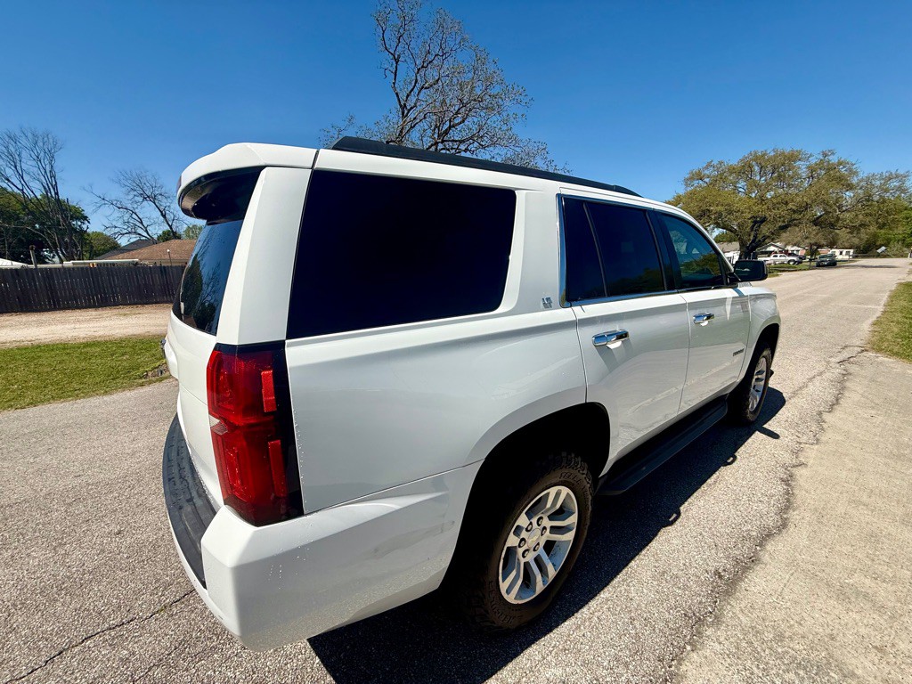 2017 Chevrolet Tahoe Image 5