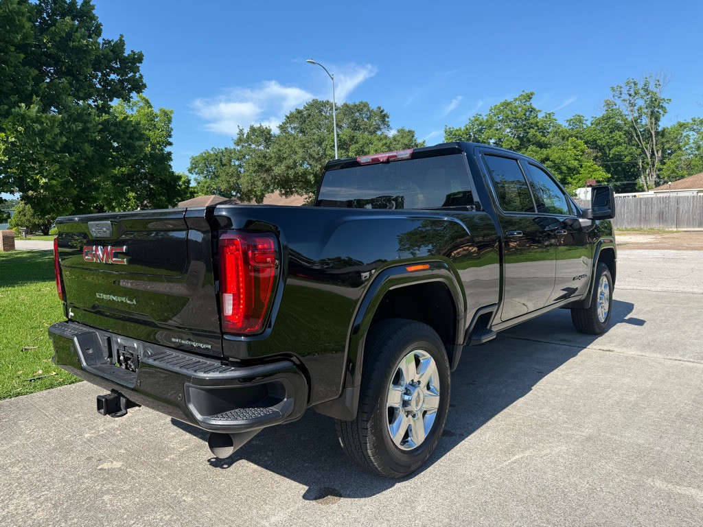 2022 GMC Sierra Image 5