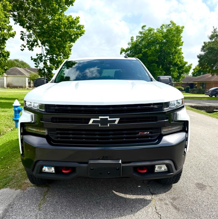 2021 Chevrolet Silverado 1500 Image 2