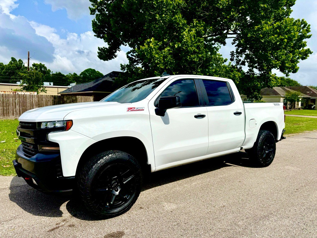 2021 Chevrolet Silverado 1500 Image 3