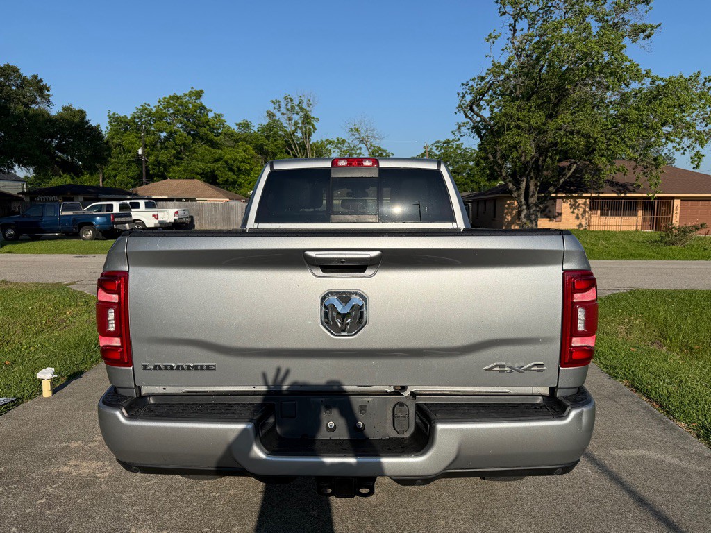 2024 RAM 2500 Image 6
