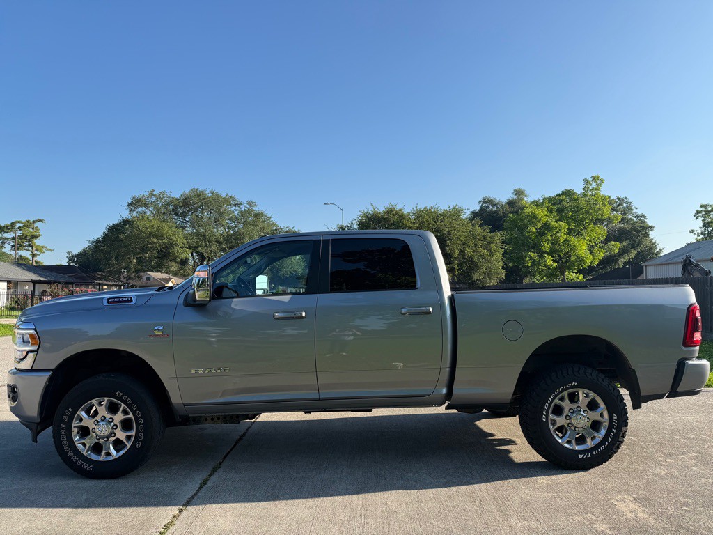 2024 RAM 2500 Image 8