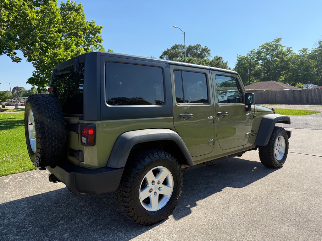 2013 Jeep Wrangler Unlimited Image 6