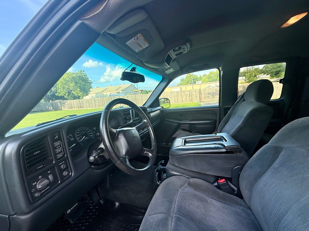 2001 Chevrolet Silverado 1500 Image 11