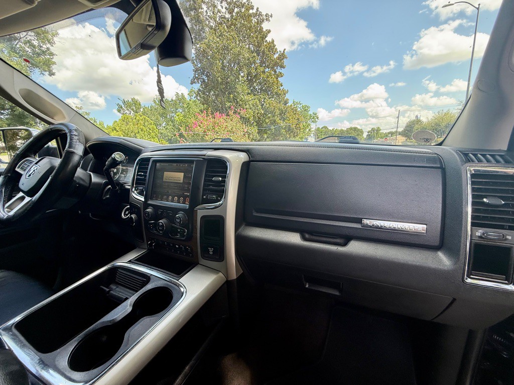 2017 RAM 3500 Image 13