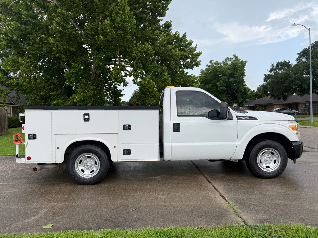 2016 Ford F-250 Image 6