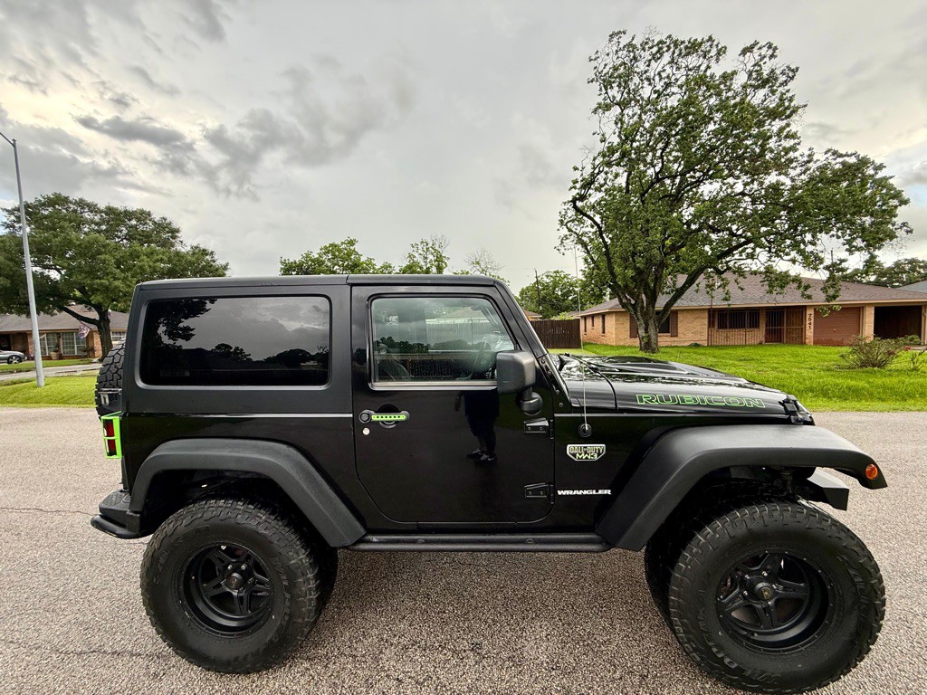 2012 Jeep Wrangler Image 3