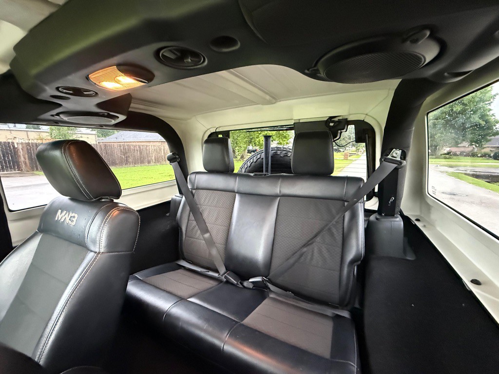 2012 Jeep Wrangler Image 13