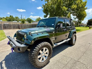 Image for 2012 Jeep Wrangler Unlimited Sahara ID: 7532692