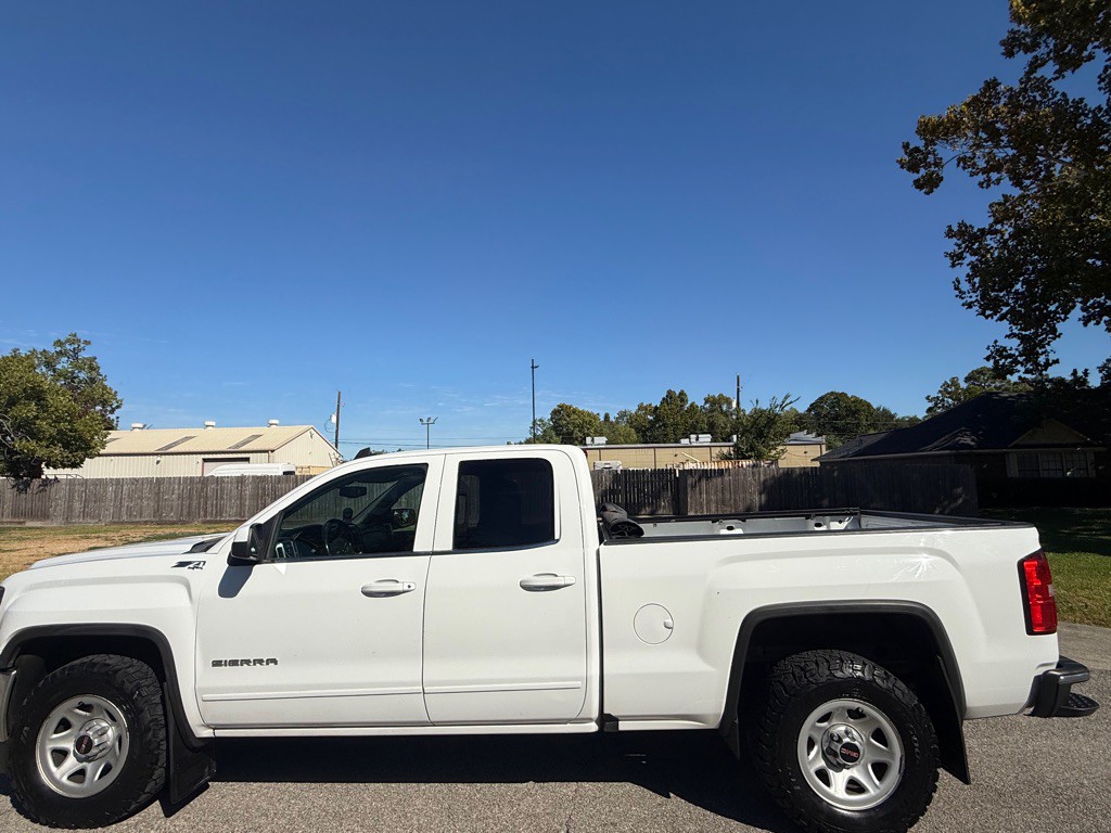 2018 GMC Sierra Image 6