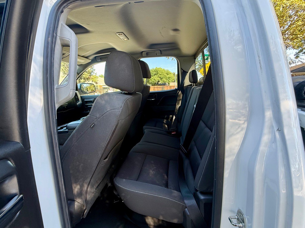 2018 GMC Sierra Image 8