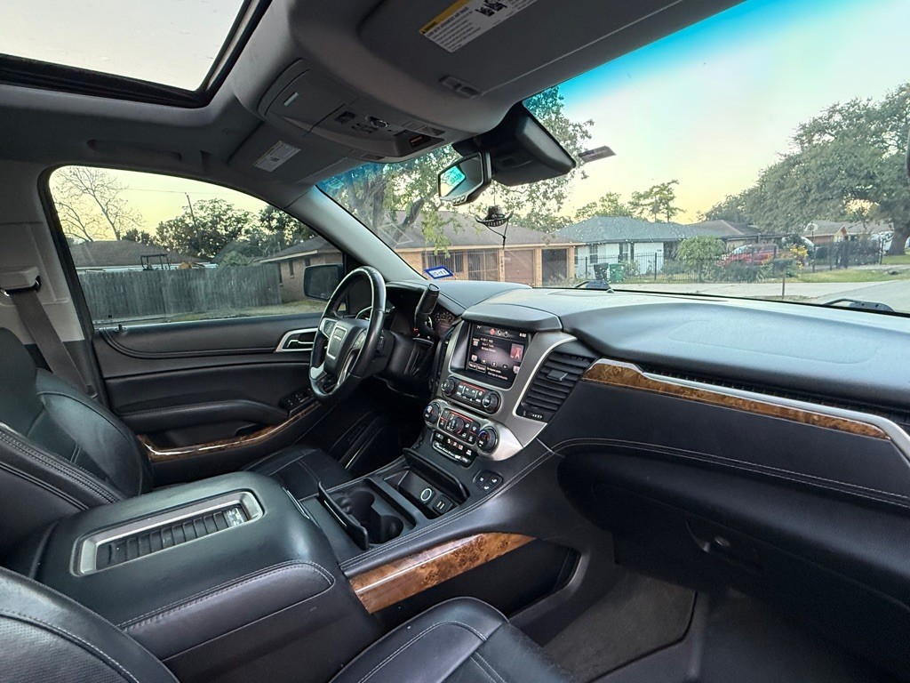2015 GMC Yukon Image 12