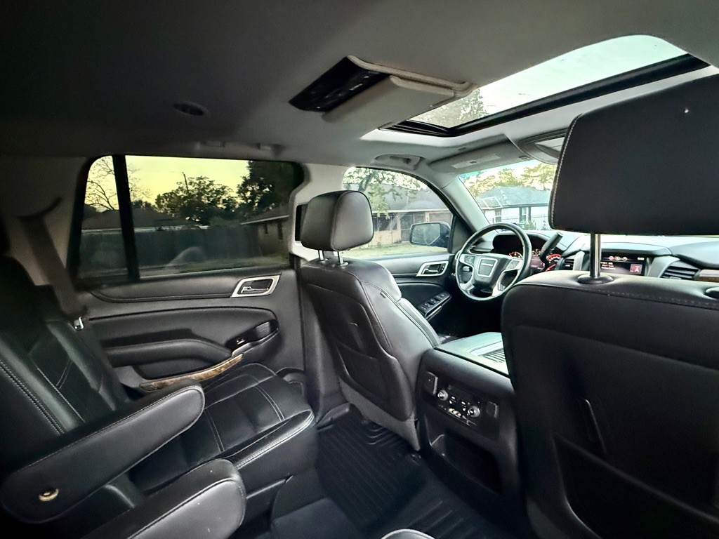 2015 GMC Yukon Image 14