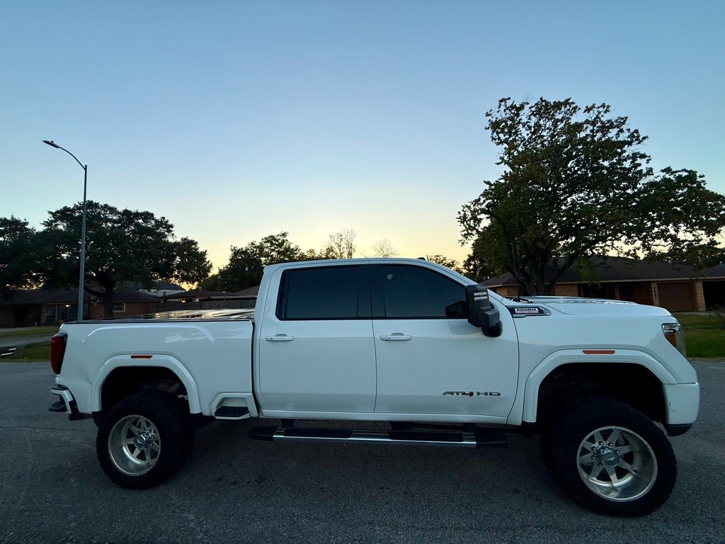 2020 GMC Sierra Image 4