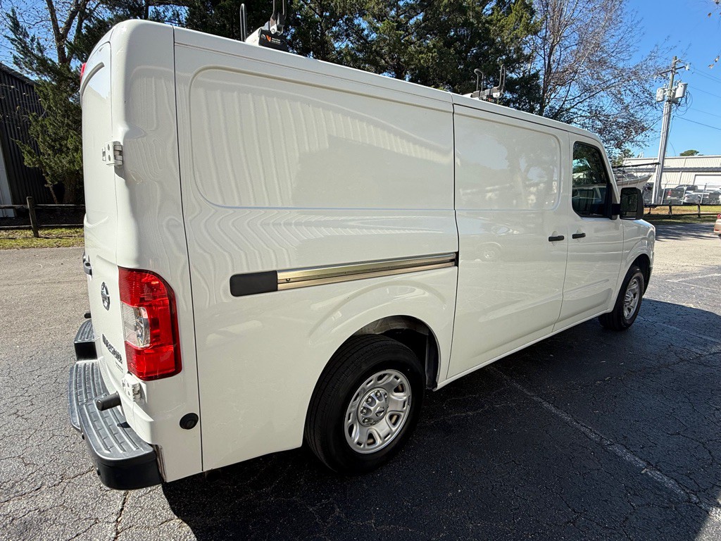 2018 Nissan NV Image 3