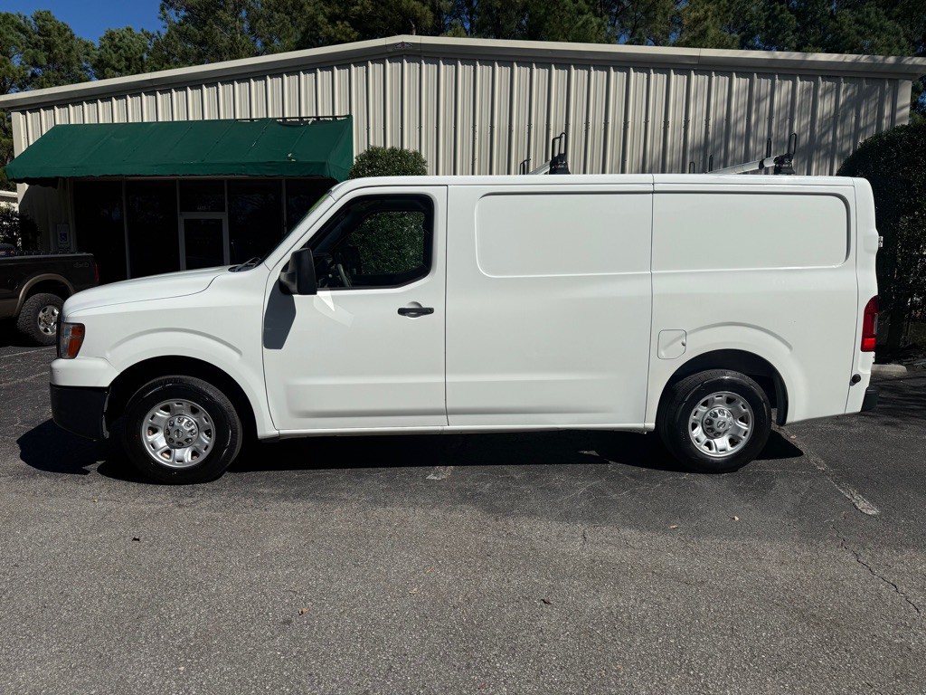 2018 Nissan NV Image 6