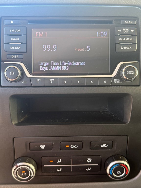 2018 Nissan NV Image 14