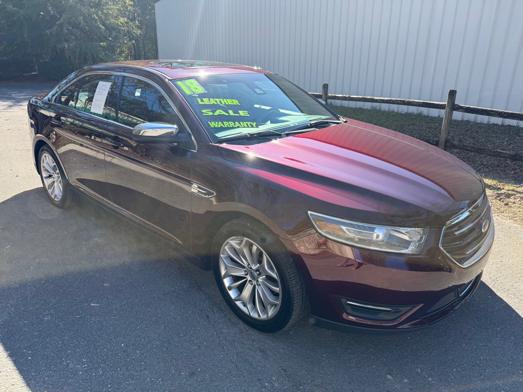 2018 Ford Taurus Image 1