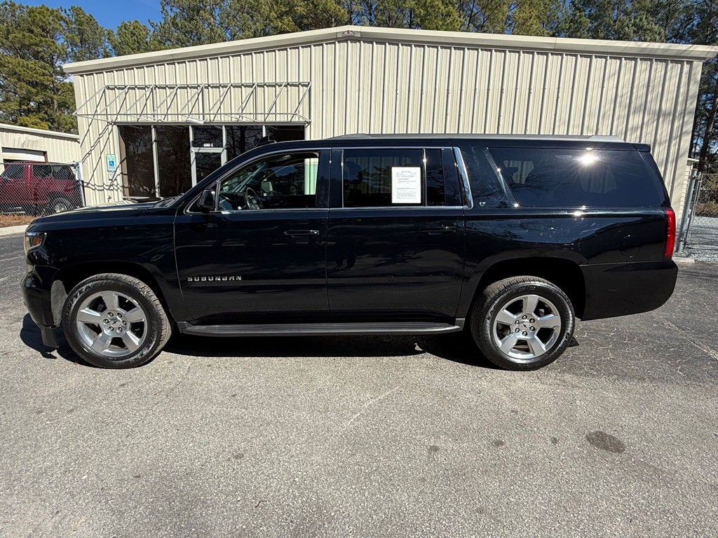 2019 Chevrolet Suburban Image 8