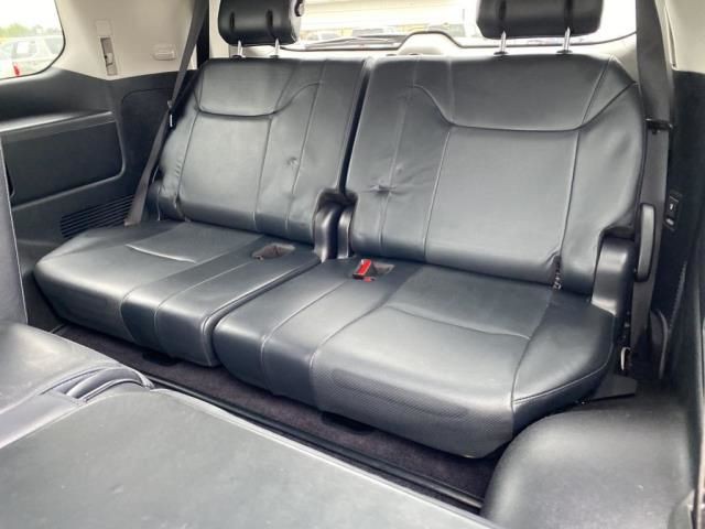 2014 Lexus LX 570 Image 17