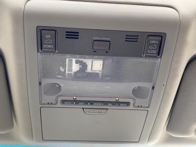 2014 Lexus LX 570 Image 18