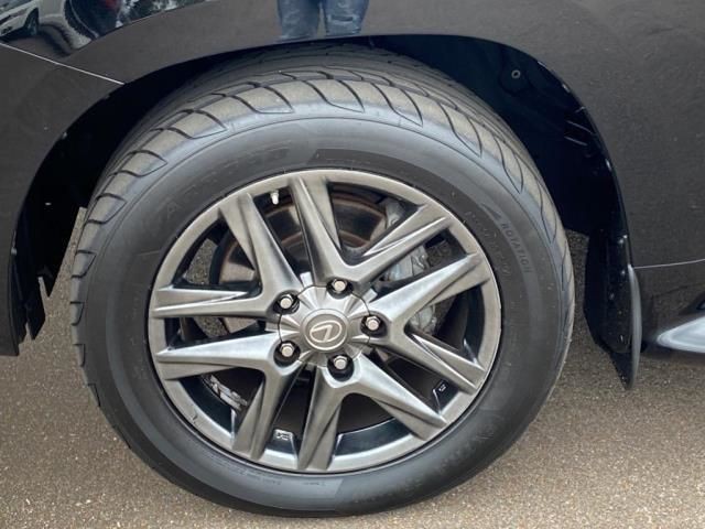 2014 Lexus LX 570 Image 24