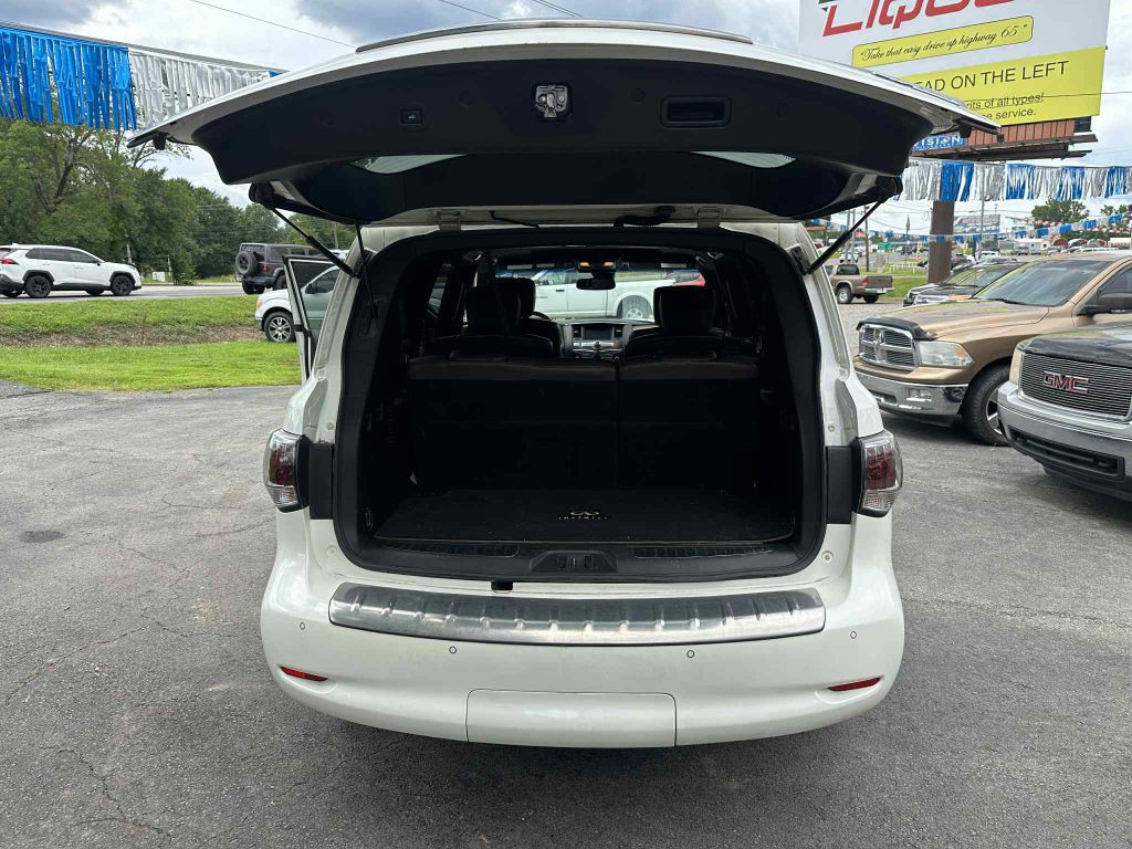 2015 INFINITI QX80 Image 14