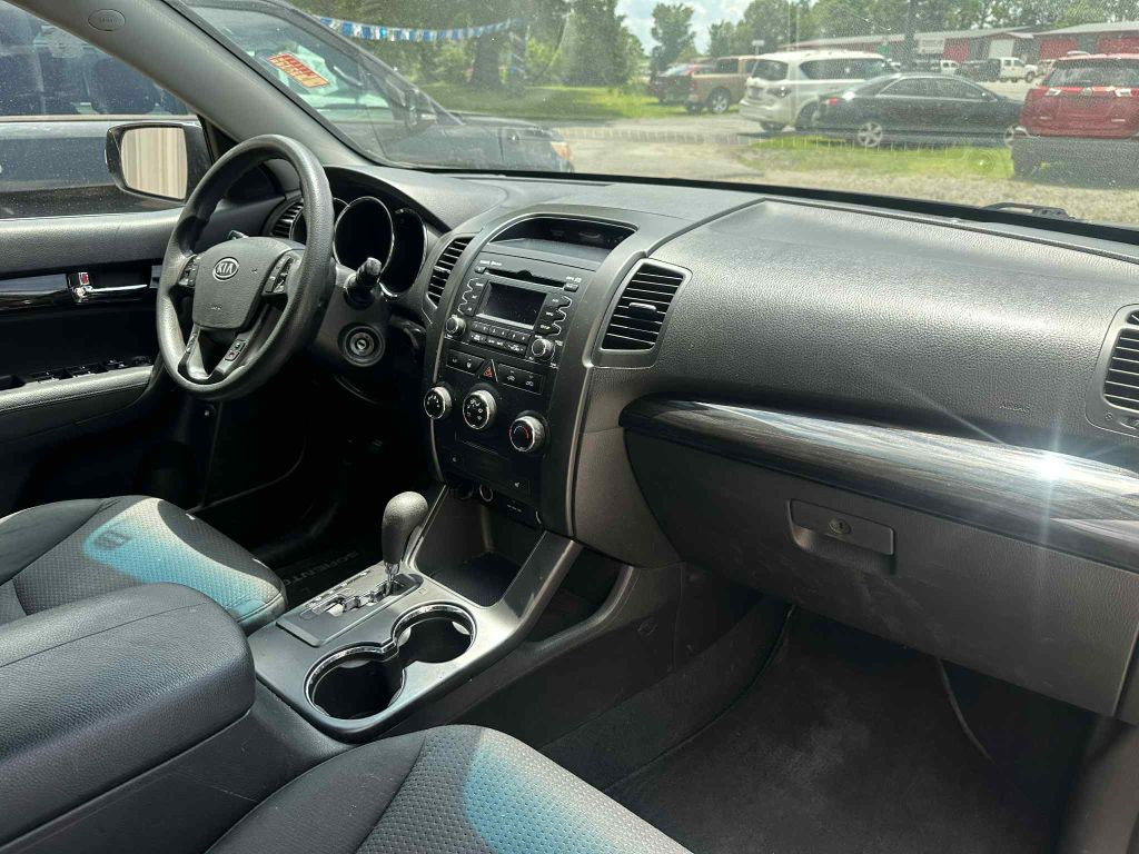 2011 Kia Sorento Image 18