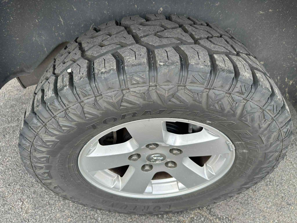 2012 Dodge Ram 1500 Image 11